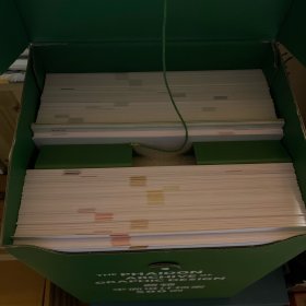 费顿平面设计档案500例 （盒装有黄色、灰色、绿色可选）