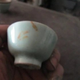 豆青釉小酒盅