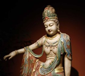 （议价） 宋代汉白玉彩绘自在观音造型优美，宝相庄严高1米宽78cm厚48cm
