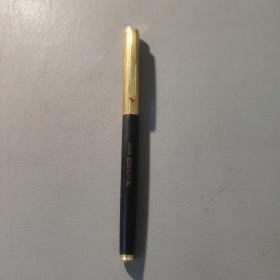 笔：黑金色上海文冠钢笔        共1件售   盒十五 其他品牌