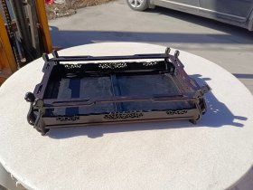红木小桌，保存完好品相一流。