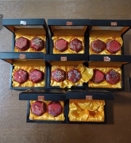孔孟牌安宫牛黄丸空药盒（木质，两丸装）8个，七个带小锦盒
