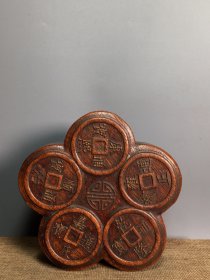清代花梨木板指盒，高5.5厘米，宽15.5厘米，重520克
