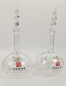 中华老字号西凤酒瓶