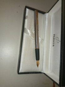 PARKER，钢笔一只