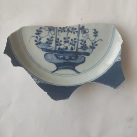 清代中期青花盘瓷片，保真保老有天有地青花蓝盘残瓷片标本。