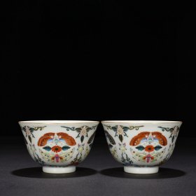 清道光粉彩团蝶花卉纹碗 7*12厘米