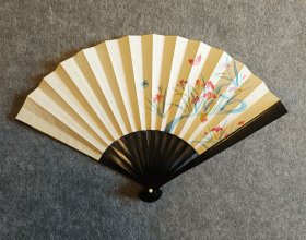 多彩 日本回流京扇小纸扇 扇高14.5Cm，展开最宽幅24Cm，虽印刷品，色彩靓，保管好。