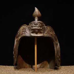 铜——将军头盔 长27cm宽23cm高32cm 重9.1斤