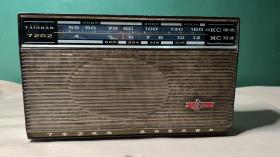 老物件～“泰山”牌7管2波段晶体收音机