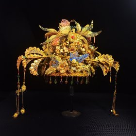 珍藏旧藏铜鎏金妃子帽子 宽60cm，高28cm，重1010克