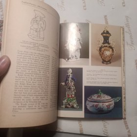 The Connoisseur Illustrated Guides Pottery and Porcelain