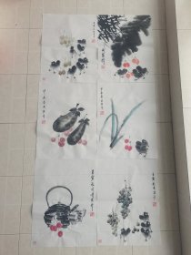 六幅国画，一起合售 如上图所示一组共六幅国画，水墨画，葡萄小鸡等，纯手工绘画，生宣纸，无框，尺寸为46*35公分，六幅一起打包带走，具体实物如图，绝对按图发货，看好再拍，不议价，不包邮。