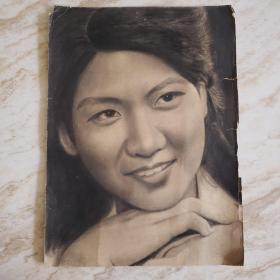 70年代美术作品《美女》