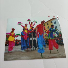 张觉民艺术摄影：走高跷（中国民间体育摄影大展）