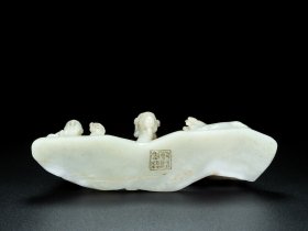 和田老玉“三羊开泰”摆件