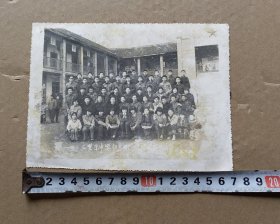益阳市三堂街中学初三师生毕业合照（80年代）