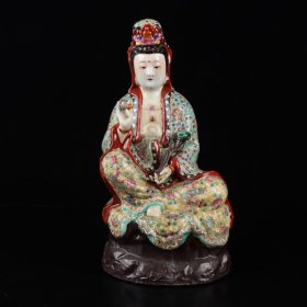 粉彩如意坐观音 高宽 31*15cm