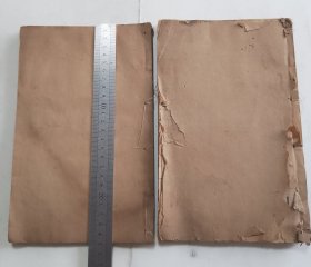 礼记约编 刻印精良字口清晰 书口下端有“敬堂”二字惜有存二册一至四卷完整不缺页好品难得 大开本尺寸24.5*15.5cm 实价出让