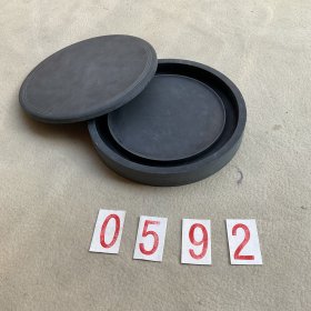 0592 约八 九十年代《圆形旧砚台》尺寸20.3x20.3x3.5cm