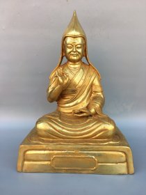 铜鎏金宗喀巴佛像，重5.7公斤