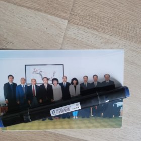山西 李立功书记接见任之恭博士 照片一张