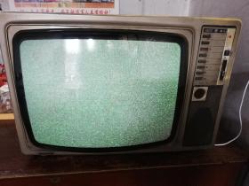 牡丹彩色电视机
