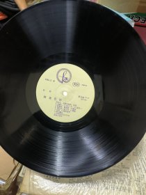 黑胶唱片lp 阿里巴巴 吴永法 何耀伟独唱重唱
