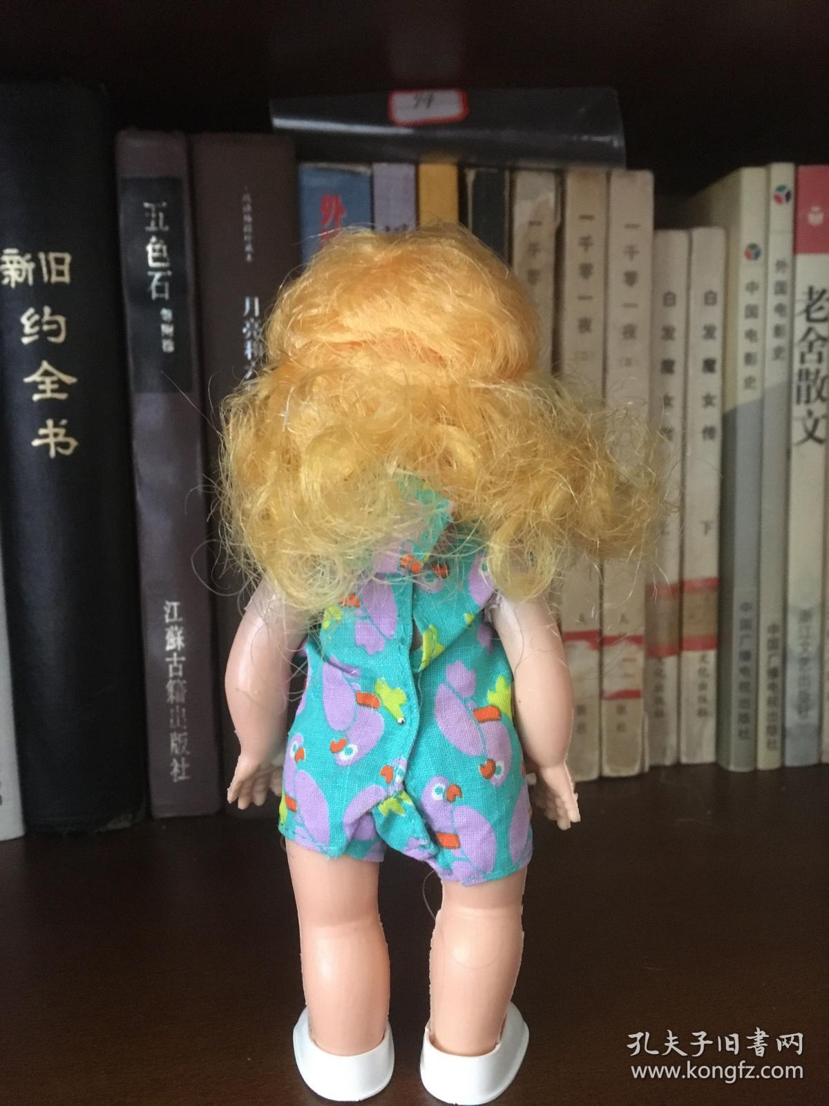 编号84号库存怀旧穿衣胶皮娃娃 库存品