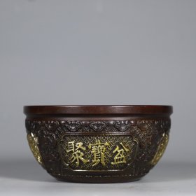 铜麒麟聚宝盆 底部十二生肖雕刻 摆件，品相如图 规格约：口径12厘米 高6厘米 重约420克
