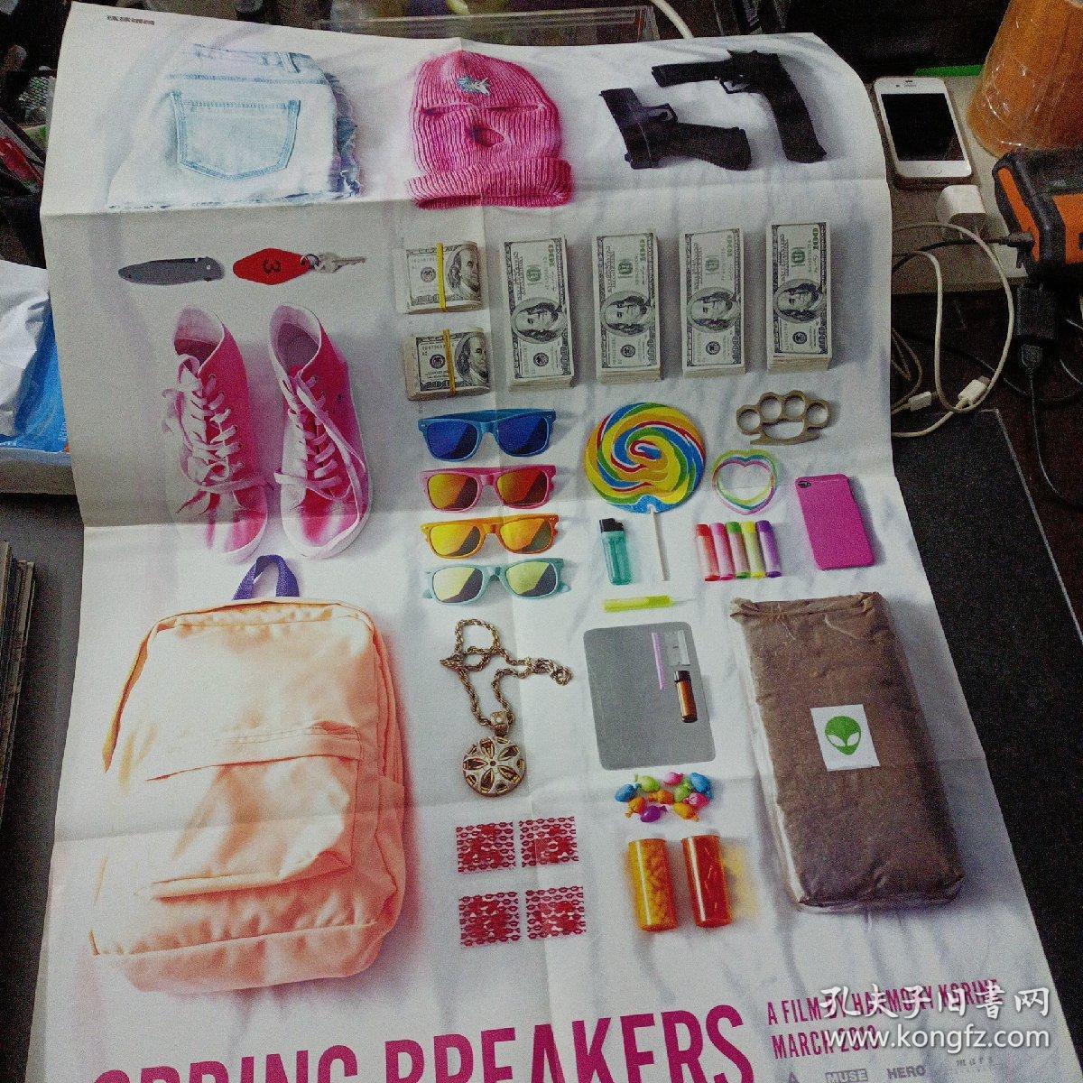 环球银幕 SPRING BREAKERS 海报 2k——a16