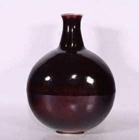 大明宣德年制祭红釉扁瓶，高30.5×22厘米