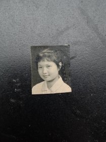 1960年代《老照片》圆脸姑娘