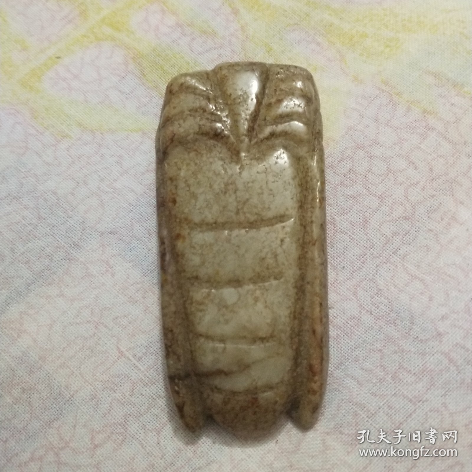 天然岫玉手把件，一鸣惊人