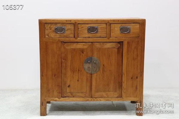 老榆木三屉柜，铜件齐全，牢固实用性强，老物件古典家具实用型，尺寸：96x50x92厘米