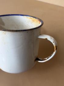 搪瓷杯,金泽五金拉手厂。丰收牌