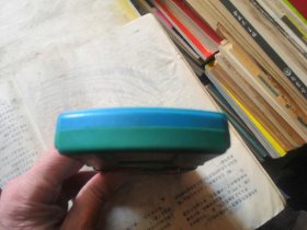 童年怀旧收藏～王中王掌中宝游戏机，品相如图，完好，功能正常，十分怀旧