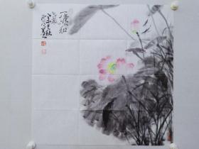 保真书画，中国美院博士研究生，郑墨 花鸟画一幅，尺寸69×70cm，软片。
郑墨，1965年生，先后毕业于浙江师范大学，中国美术学院博士研究生。中国美术家协会会员，西泠书画院专职画师。