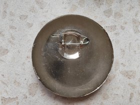 毛主席像章。天安门。毛主席万岁。直径4厘米。