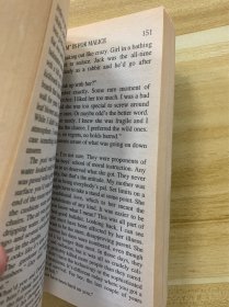 M IS FOR MALICE 恶意 恶行  SUE GRAFTON作品  推理小说女王 字母天后 字母谜案系列 Sue Grafton 苏•格拉夫顿作品  英文原版 1998年 美品