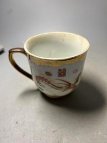 70，80年代，描金龙凤呈祥茶杯一只