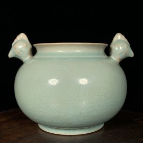 宋汝窑兽头罐，高13直径17.5cm：