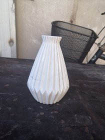 纺锤花瓶