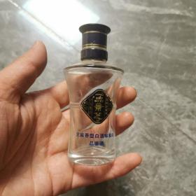 一品景芝芝麻香型白酒标准样品鉴酒酒瓶