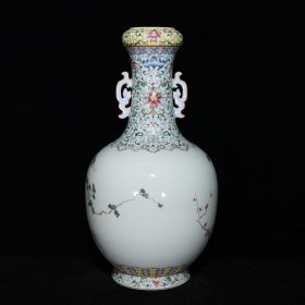 清乾隆粉彩安居乐业纹双耳蒜头瓶尺寸33*19厘米