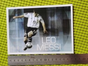 明信片 球星明信片 2006年世界杯 LEO MESSI（利昂内尔·梅西）梅西在2006年世界杯赛场上身披19号球衣。（17.3cmX12.7cm）