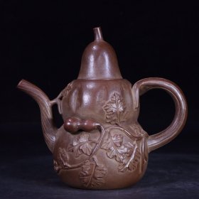 旧藏 老紫砂葫芦壶。 尺寸：长17cm宽9cm高16cm