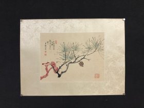 江西省上饶进士：顾师陶（即顾菊生）精致小品，洒金纸上画寿松，画灵芝，寓意福寿双至，怡康安宁。
顾菊生﹙1817- 1865﹚，字师陶，号淡如，道光癸卯科(1843年)举人，同治元年壬戌科(1862年) 会试亚元，殿试三甲五十八名进士。