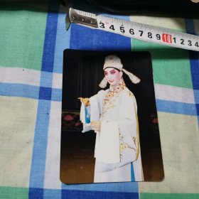 河南省豫剧二团文武小生演员李文彬亲笔签名彩色剧照。李在电影《七品芝麻官》中饰演杜士卿。