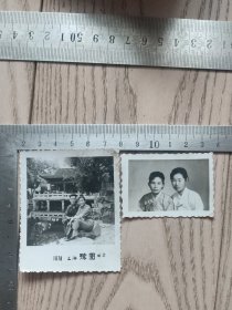 1978年~~黑白老照片~2张合售